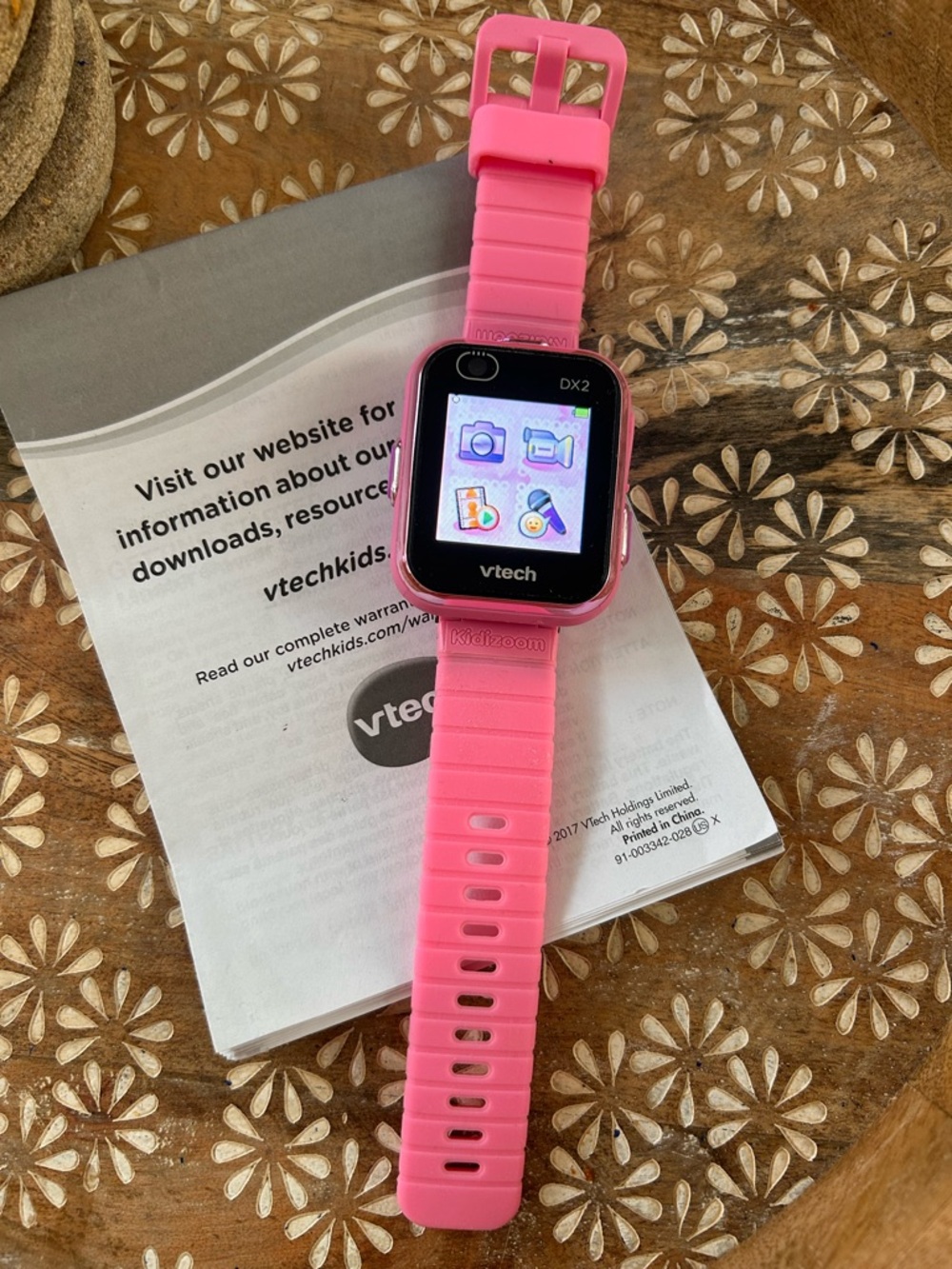 VTech Kids Smartwatch in Pink like new!